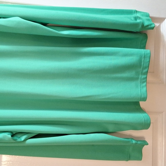 Pebble Beach performance Golf Shirt  collared  long sleeved green and blue Xlg. - Picture 8 of 8